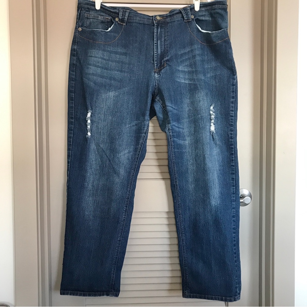 Women’s Relaxed Fit Distressed Jeans Plus Size 22